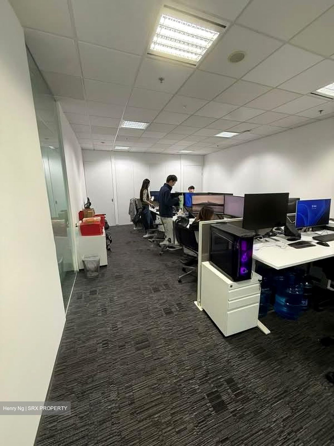 Ocean Financial Centre (D1), Office #581720041